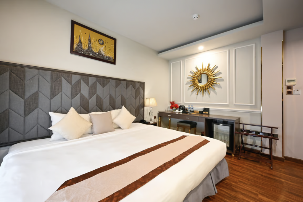 khách sạn theo giờ quận 1 - Cicilia Saigon Hotel & Spa