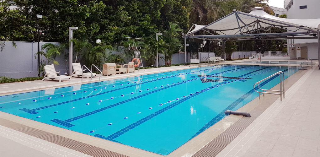 Metropolitan YMCA Singapore pool