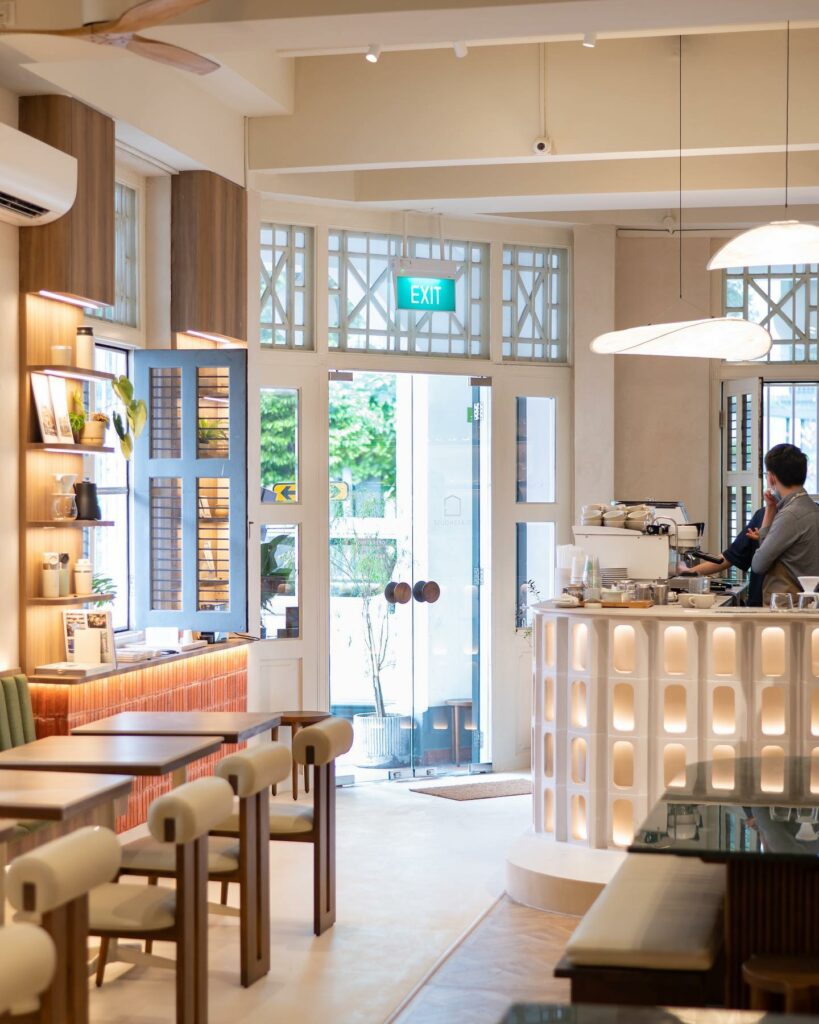 Best cafes in Tanjong Pagar, Singapore for brunch, coffee, aesthetics:  Glasshouse interior