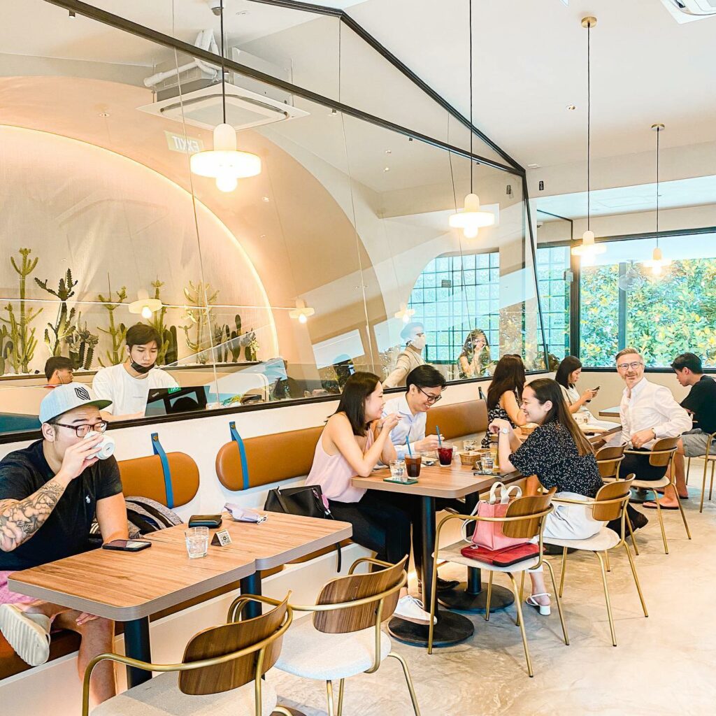 Best cafes in Tanjong Pagar, Singapore for brunch, coffee, aesthetics: Huggs Collective interior