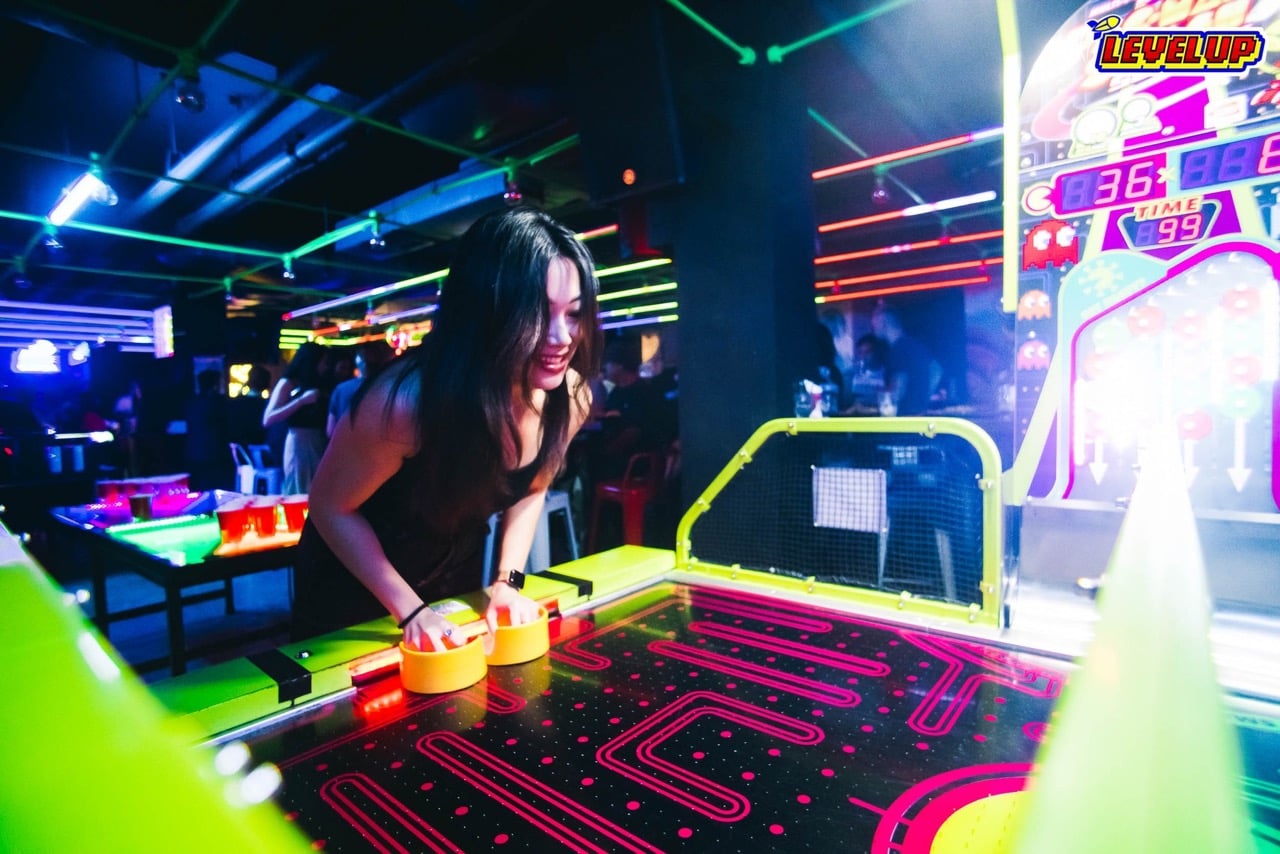 Best Bars to Visit in Clarke Quay in 2024 Lion City's Nightlife Guide