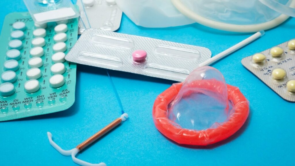 Condoms 101: Guide to Choosing Sizes, Styles, Proper Use & Common ...