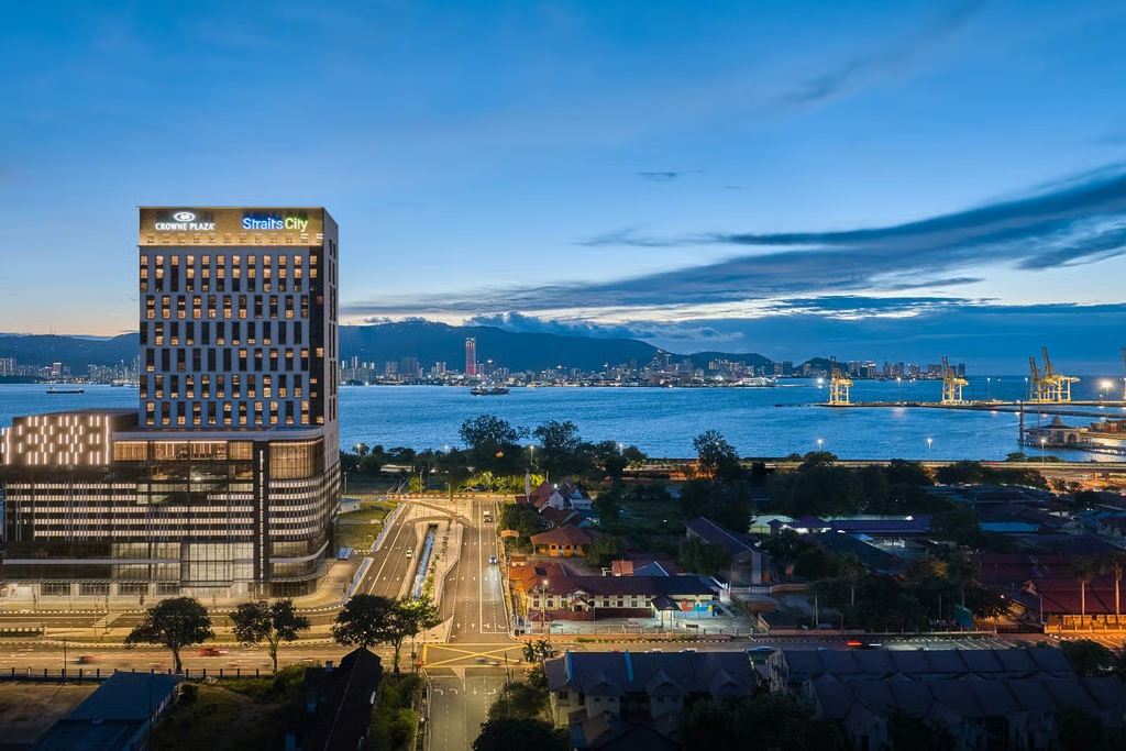 staycation for couples