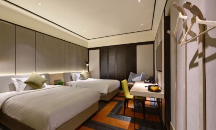 changi airport hotel
