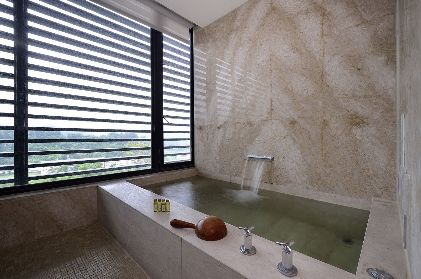 圖:台中日光溫泉會館官網