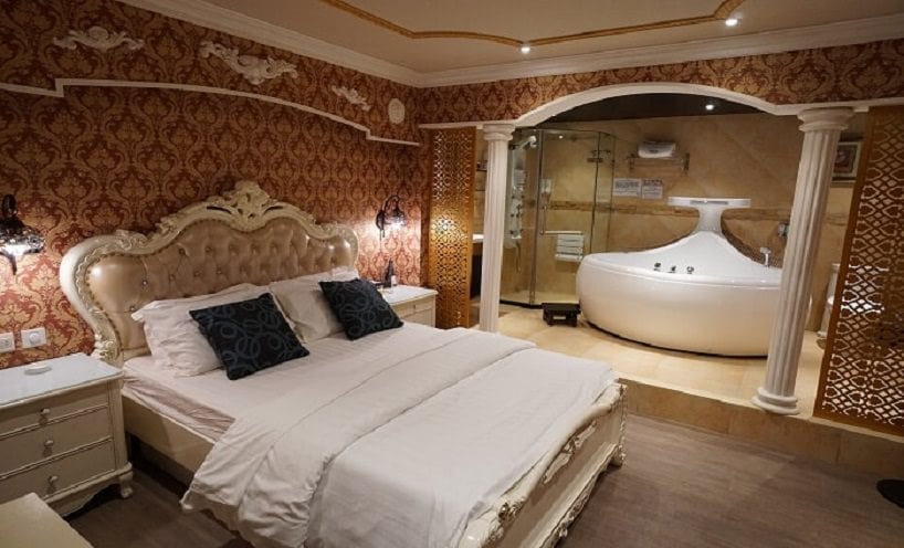 九龍塘時鐘酒店