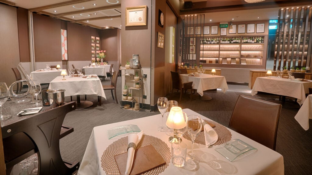 best dayuse hotel Singapore couples