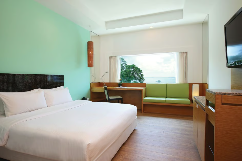 best hotels in Singapore by district