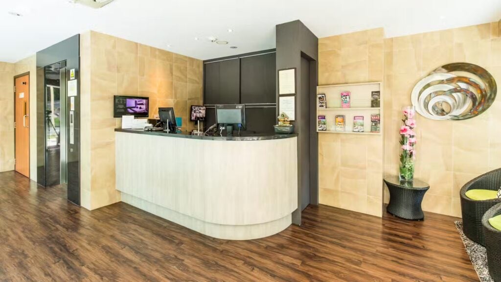 Sentosa dayuse hotel Singapore