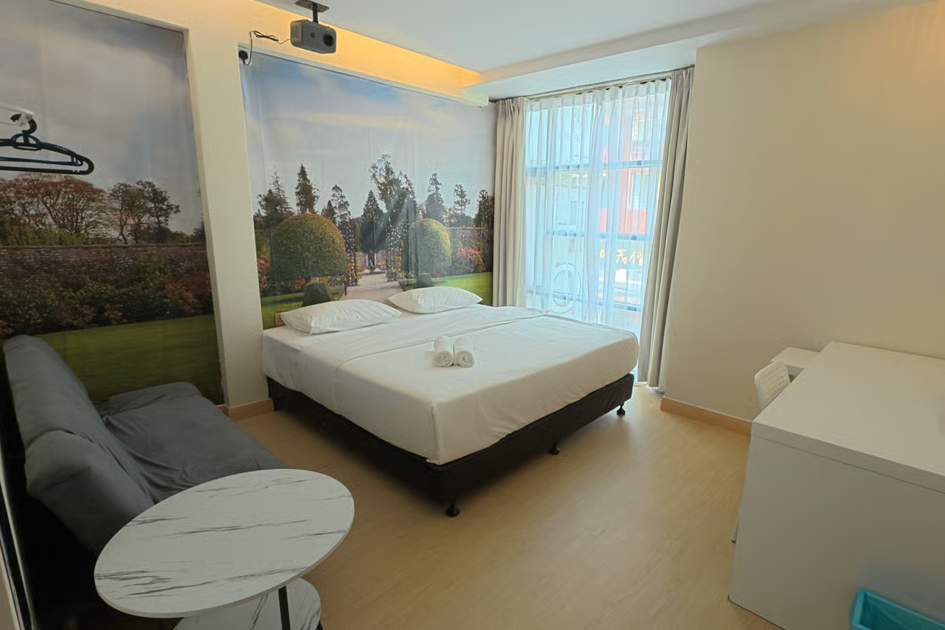 how to book hourly hotel KL on Flow