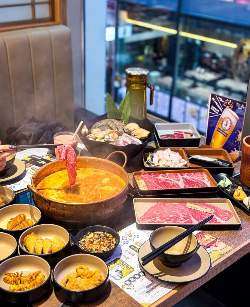 牛品吃到飽台式火鍋