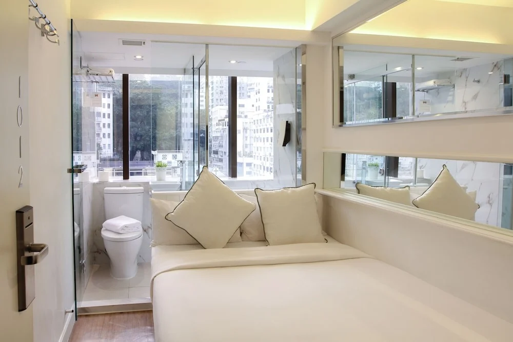 early check-in hotels Hong Kong