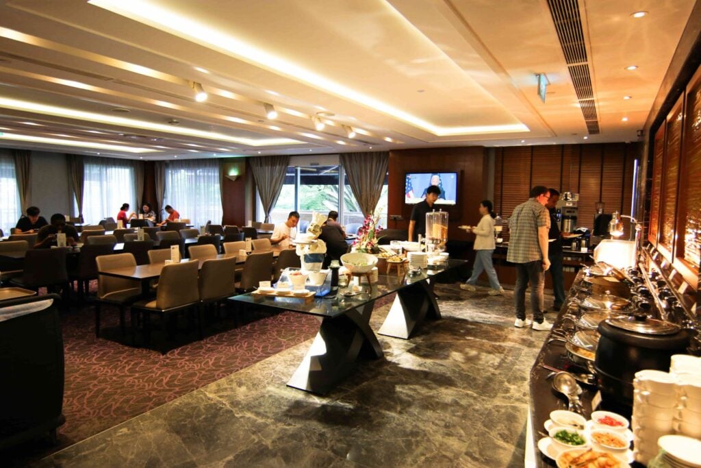 lunch buffet with staycation on a budget singapore