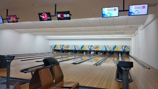 bowling near me