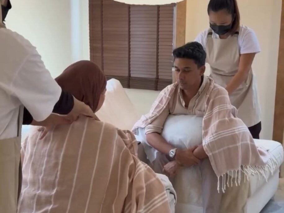 couple massage