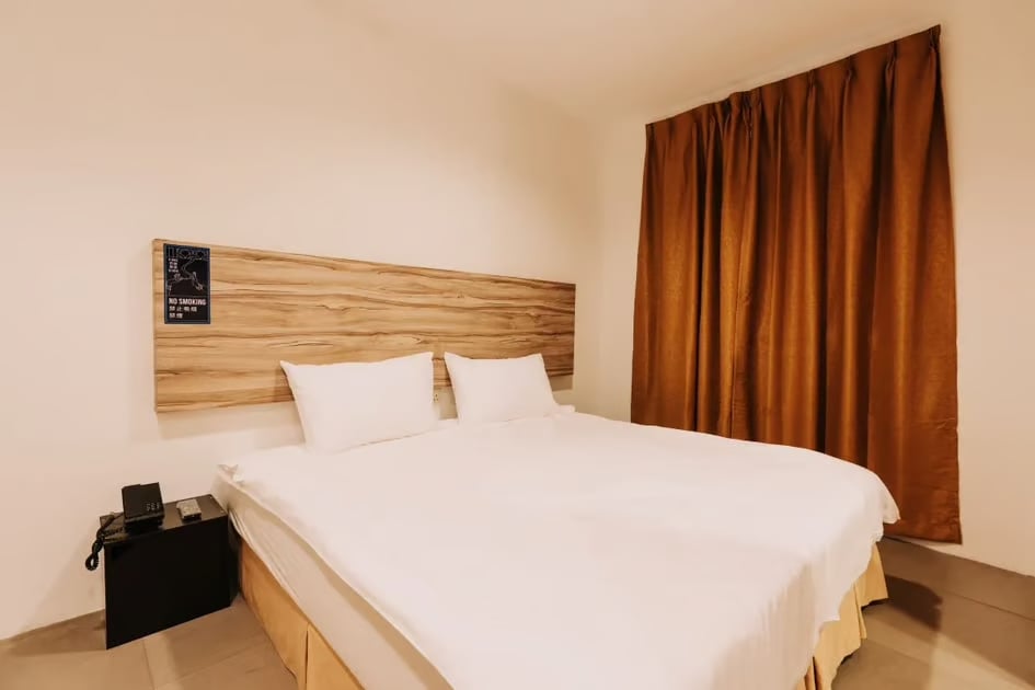 double bed hourly hotel