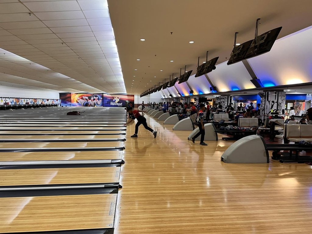 bowling near me