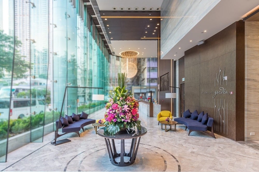Hilton Garden Inn Hong Kong Mongkok interior