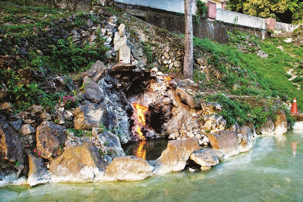 關子嶺水火同源